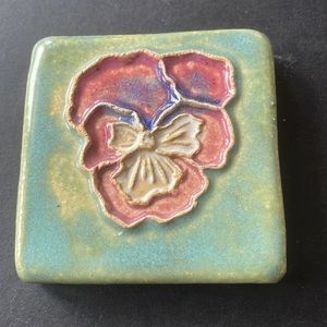 Pansy tile wall art